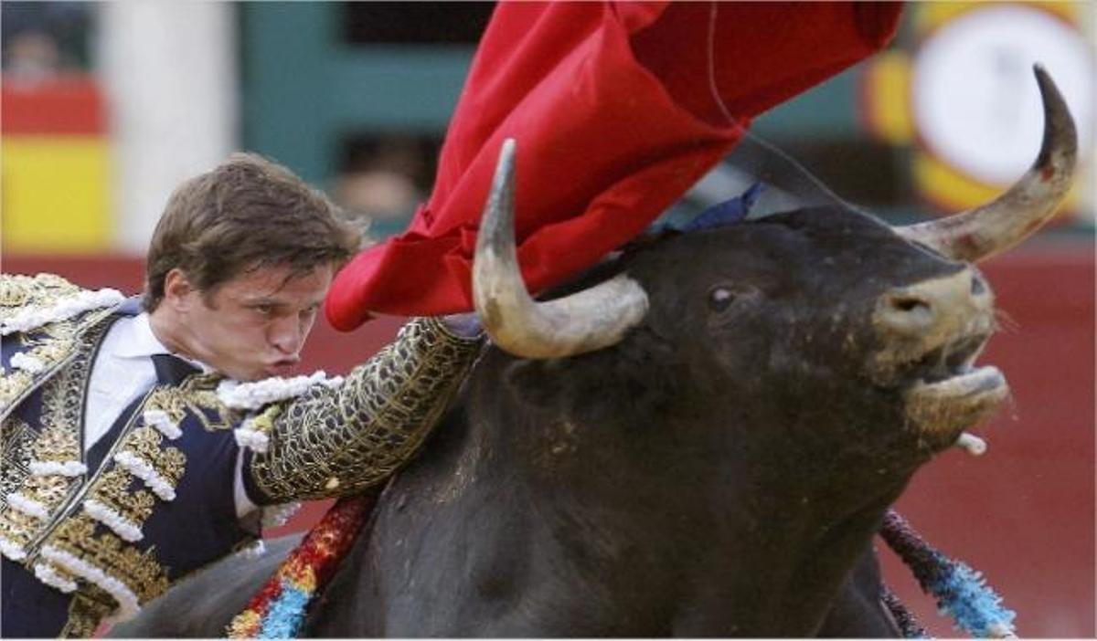 El Juli quiso reivindicar su condición de figura en Valencia después de una ausencia de casi dos temporadas.