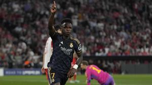 Bayern Munich - Real Madrid: El doblete de Vinicius