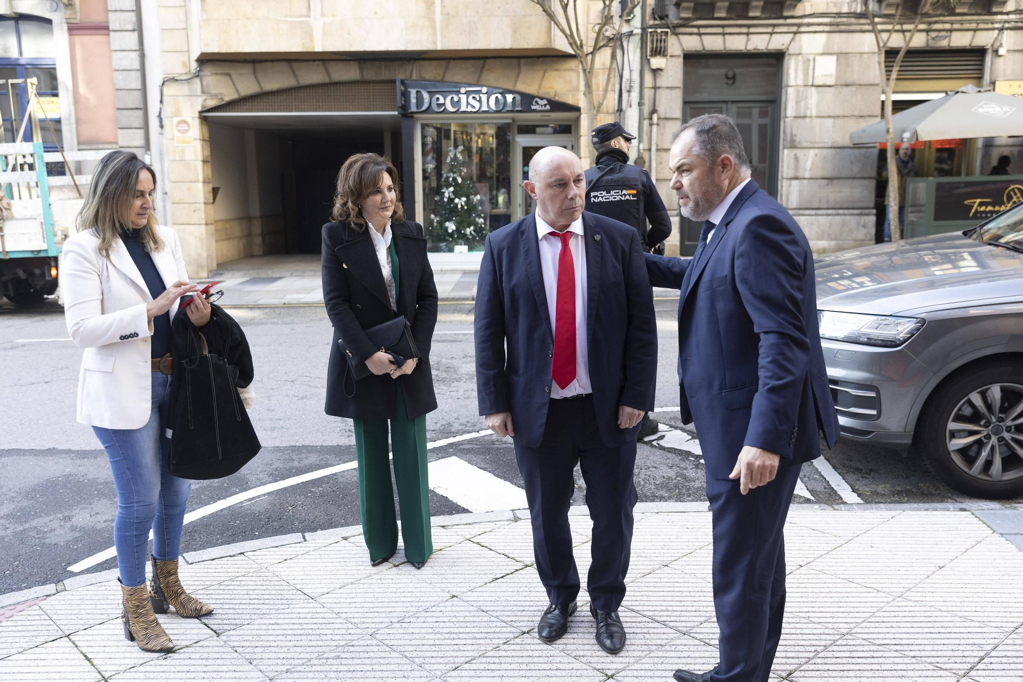 En imágenes: Obdulia Fernández recoge la Medalla de Oro de la Cámara de Oviedo