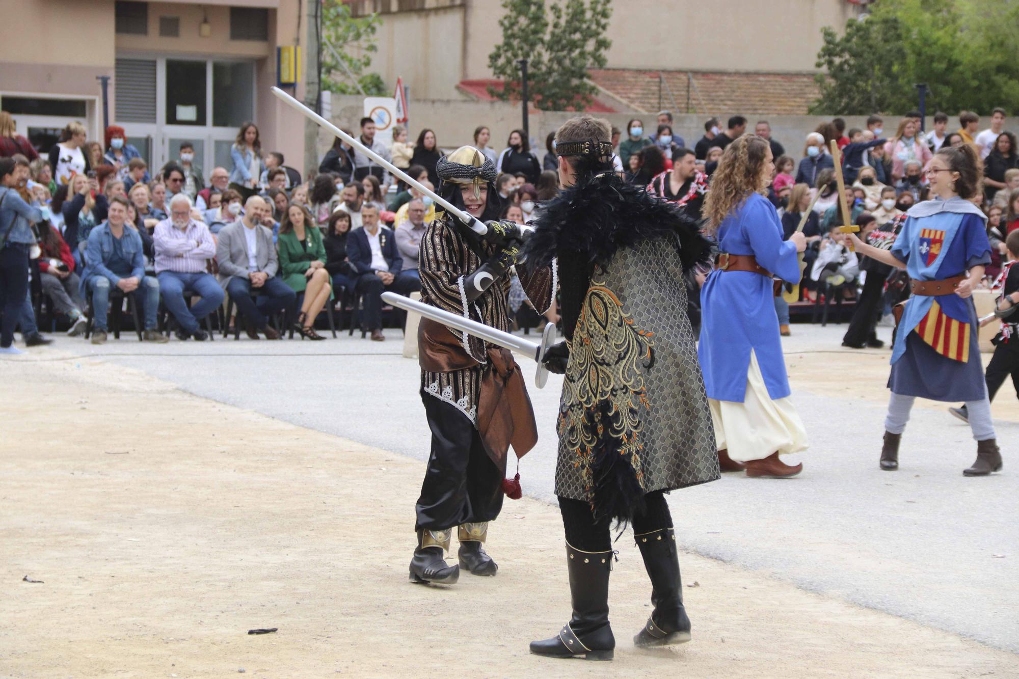 Los niños toman el castillo y reconquistan San Vicente