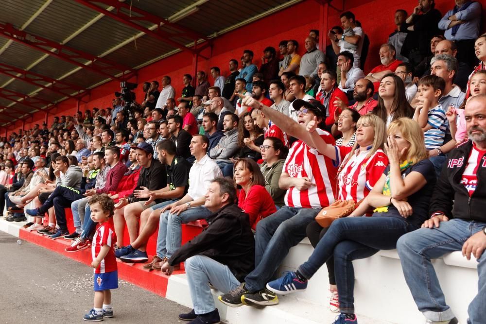 El Sporting B entra en la pelea por el ascenso a Segunda B