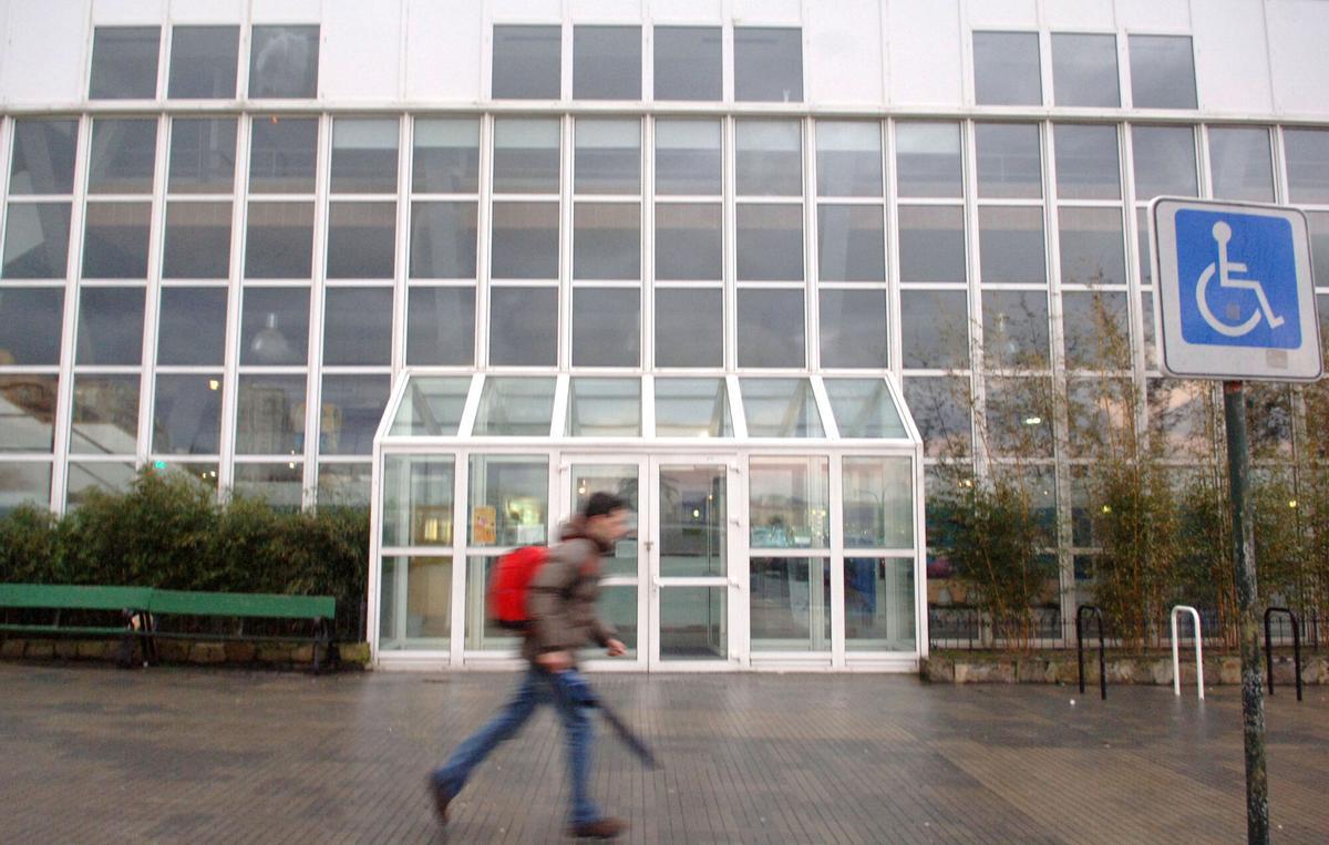 Piscina Municipal de Riazor