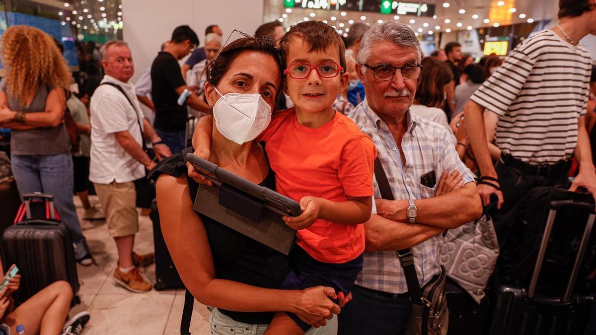 Gisela de viaje a Zaragoza por vacaciones para ver a la familia.  