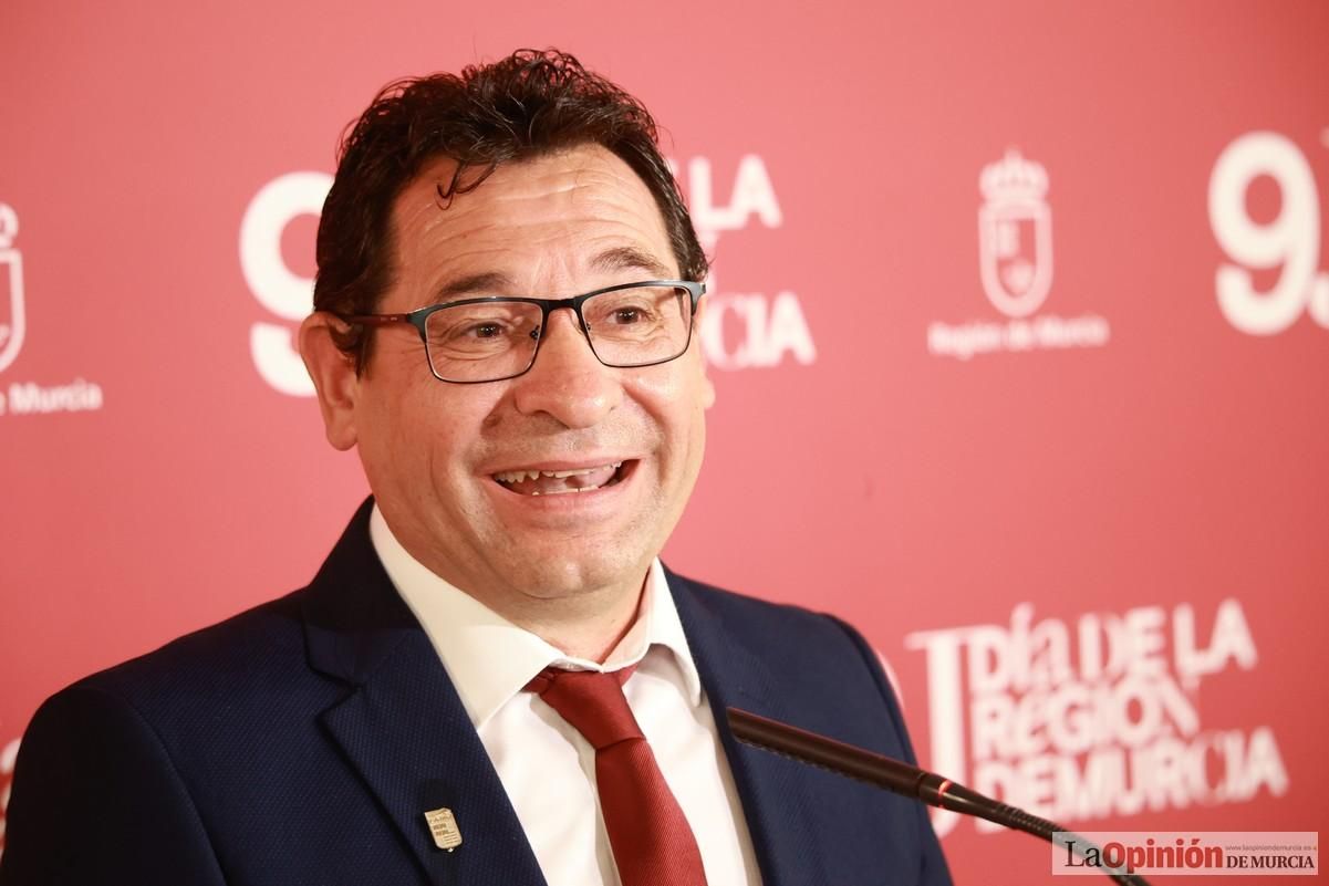 Así ha sido el acto institucional del Día de la Región de Murcia en el Teatro Romea