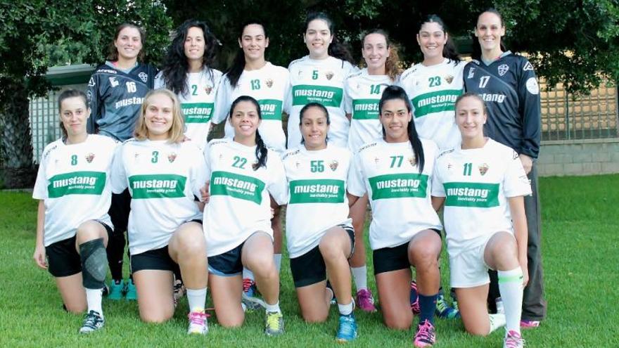 La plantilla del CB Elche Mustang