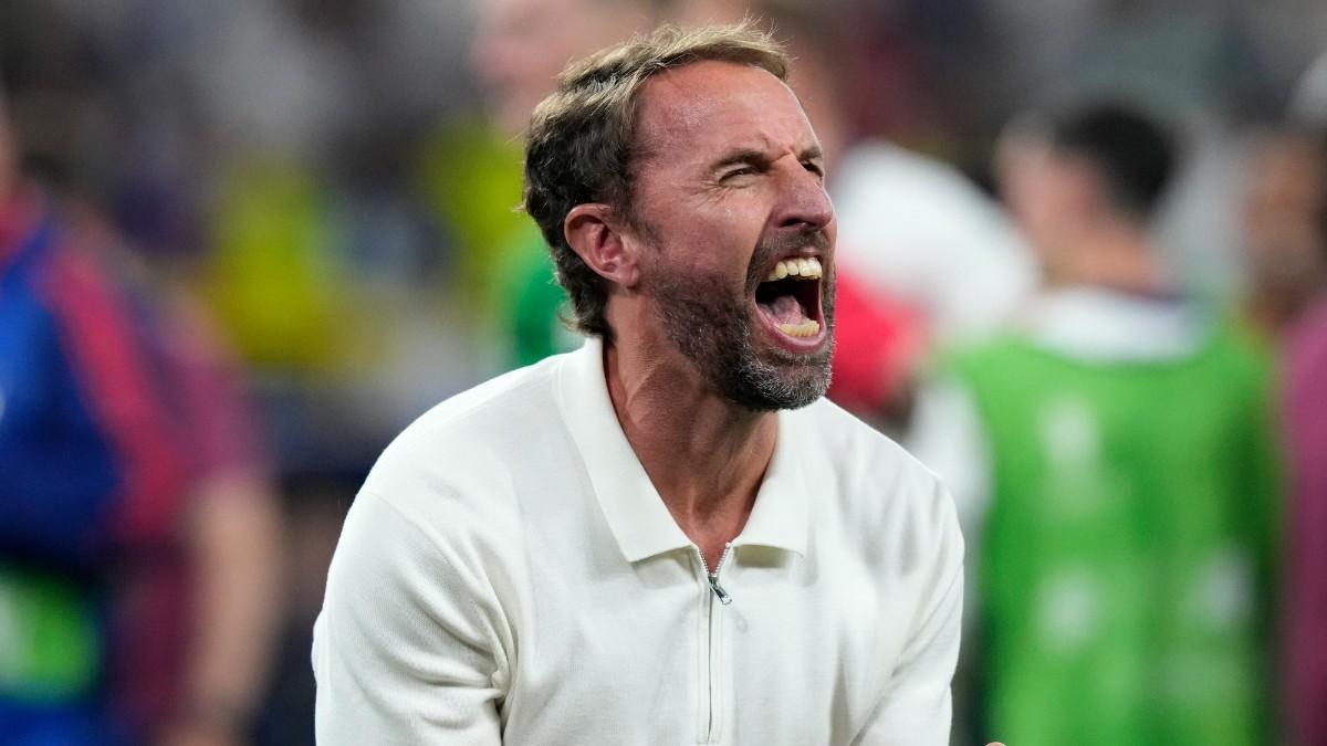 Southgate, celebrando con la rabia contenida el pase a la final