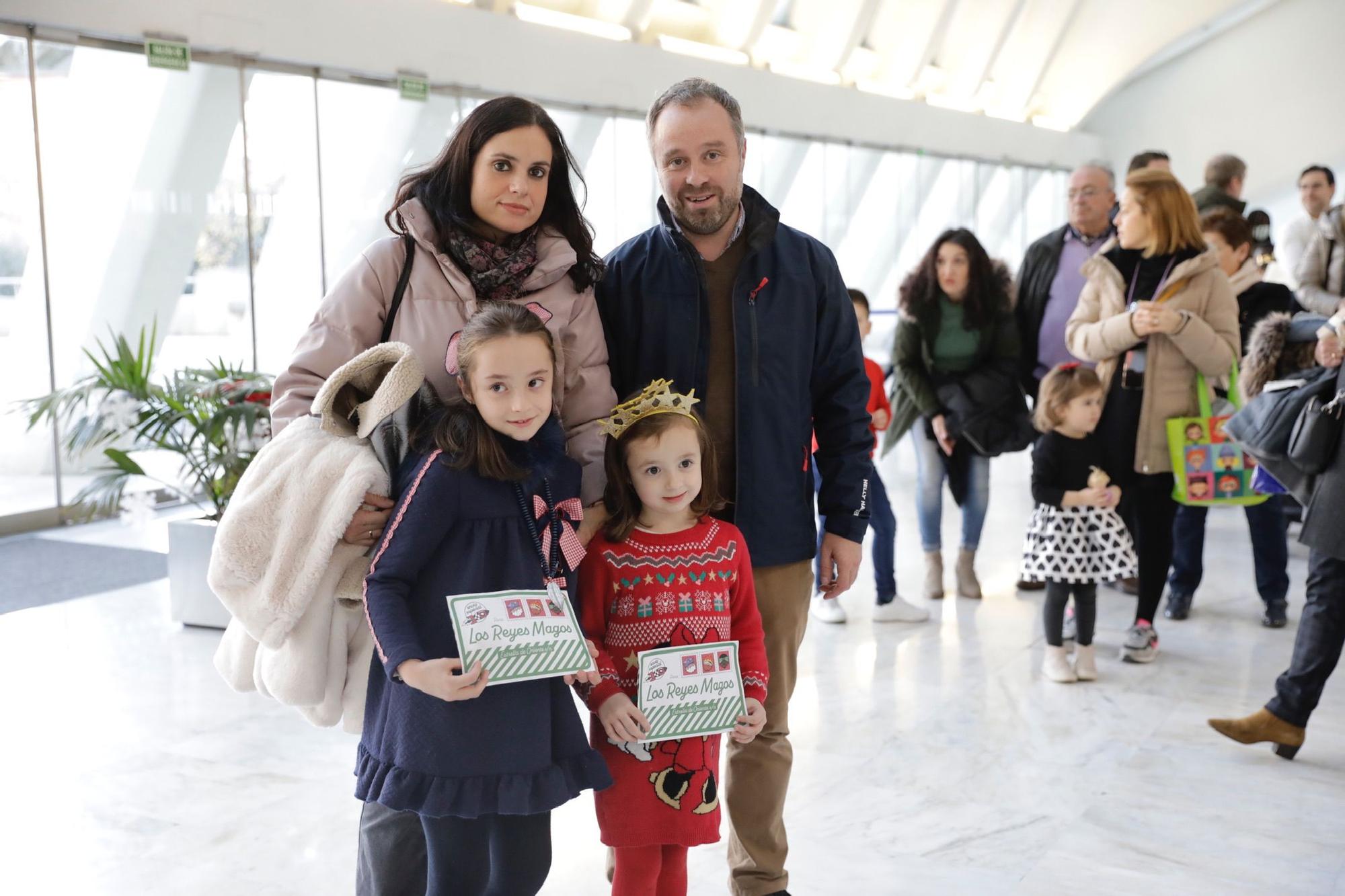 EN IMÁGENES: Los Reyes traen cola en el Calatrava