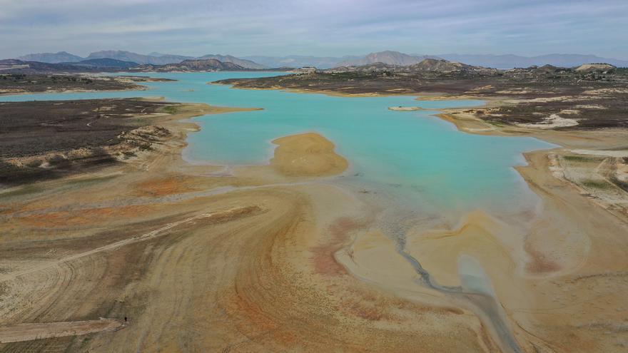 Climatología advierte de que la reducción de agua en el Tajo es incuestionable y apuesta por la desalación pero a 0,25 euros/m3