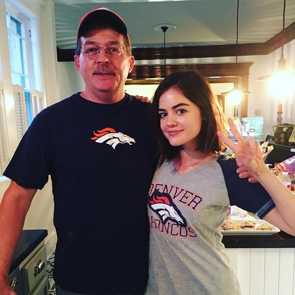 Así vivió la Super Bowl 2016 Lucy Hale