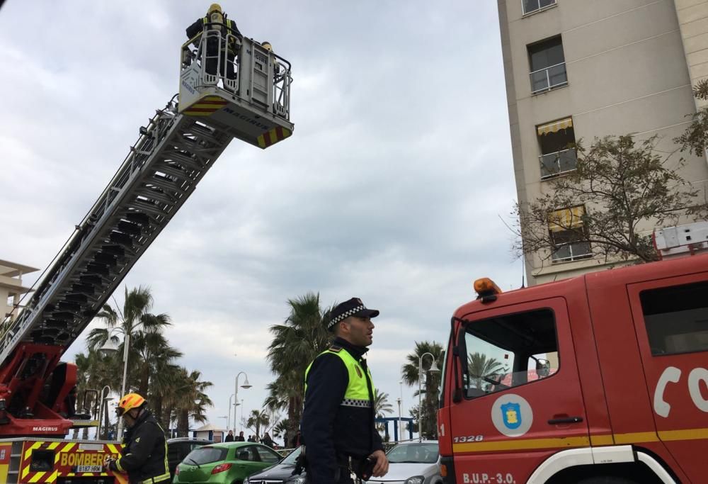 Incendio en una vivienda en la calle Pacífico