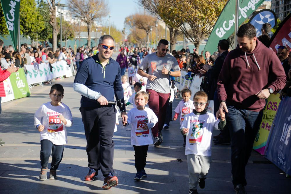 Mil niños y niñas participan en la carrera infantil de Reyes en Palma