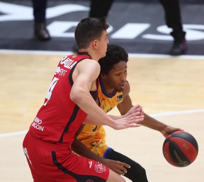 Partido entre el Zaragoza y el Grancsa (85-76)