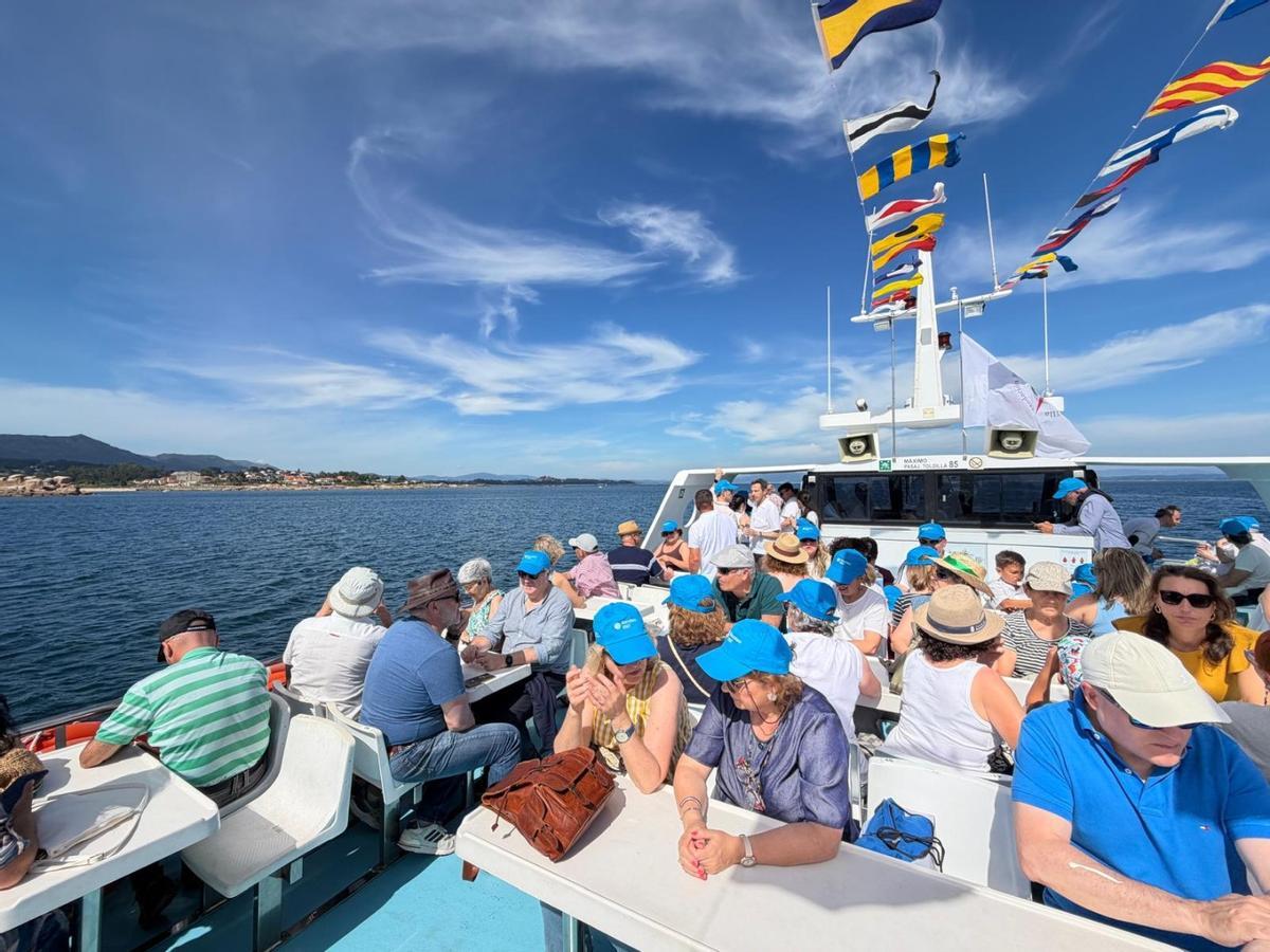La singladura por la ría de Arousa y el río Ulla que rememora la traslación de los restos del apóstol Santiago.