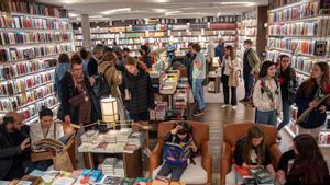 Finestres, una cadena que busca la quarta llibreria