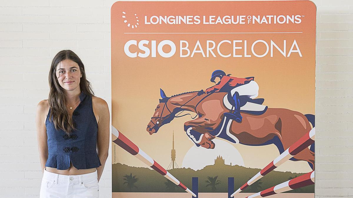Sira Martínez, junto al cartel del CSIO Barcelona 2026