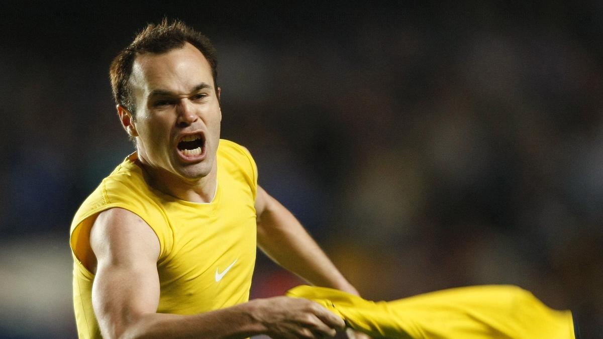 Andrés Iniesta celebra su gol de Stamford Bridge el 7 de mayo de 2009.