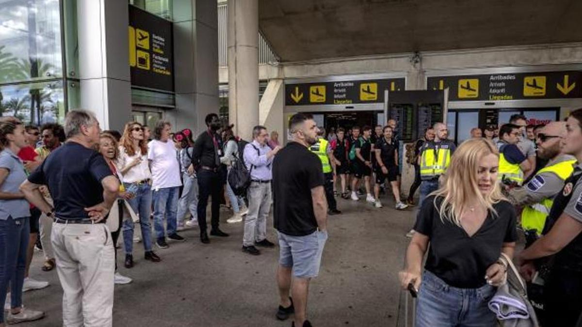 Es ging mal wieder turbulent zu bei den Taxifahrern am Flughafen Mallorca.