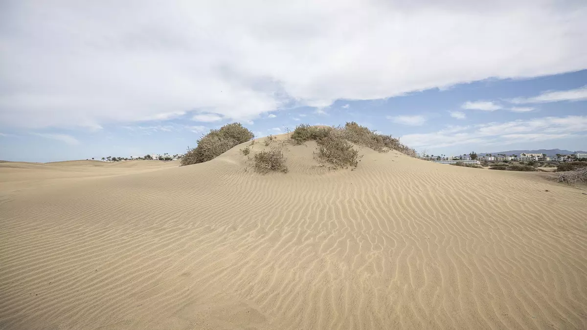 El mejor truco para hacerte unas fotos increíbles en las Dunas de Maspalomas sin que te multen