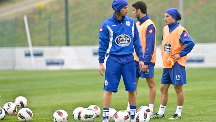 Zé Castro en un entrenamiento del Deportivo en Abegondo.