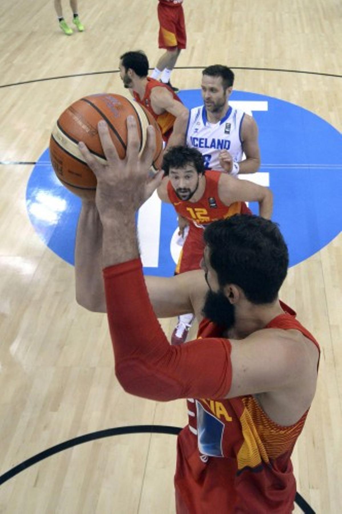Imágenes del partido entre Islandia y España en la cuarta jornada del Eurobasket