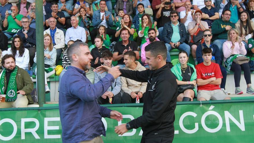 Javi Rey, orgulloso del esfuerzo del CD Arenteiro