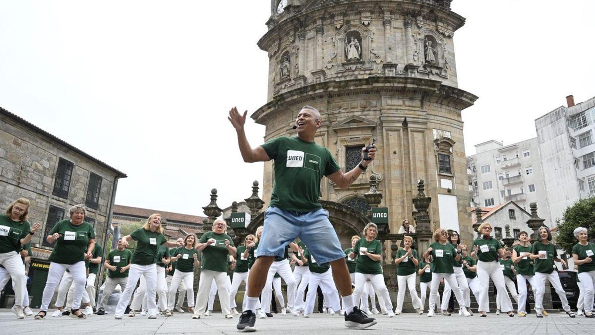 La Peregrina ha sido el escenario ideal para cambiar el ritmo del día con las «vibras» de los alumnos de oro.