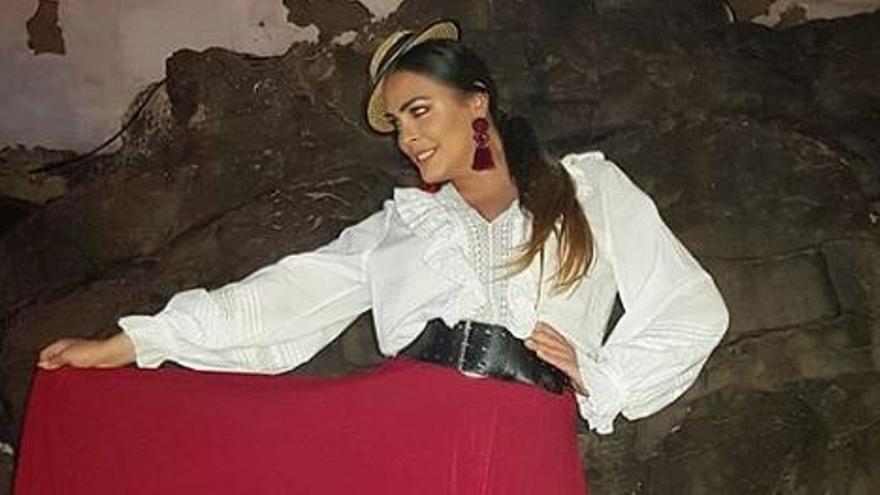 La influencer canaria Amor Romeira se lanza a por la canción del verano