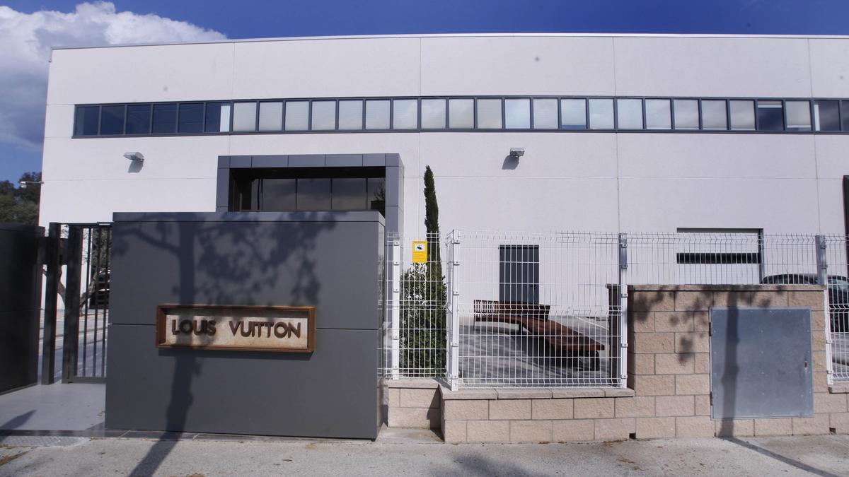 Louis Vuitton acorda pujar les categories dels empleats - Diari de Girona