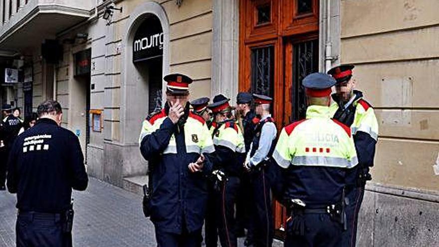 Els Mossos van estar tota la nit negociant amb l&#039;atrinxerat.