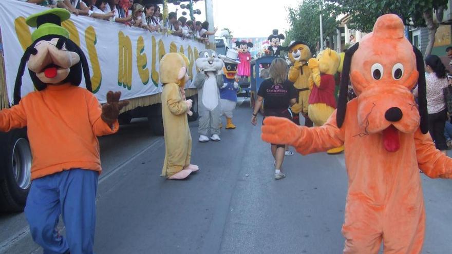 Las tradiciones huertanas se apoderarán de las calles con motivo del multitudinario desfile de carrozas.