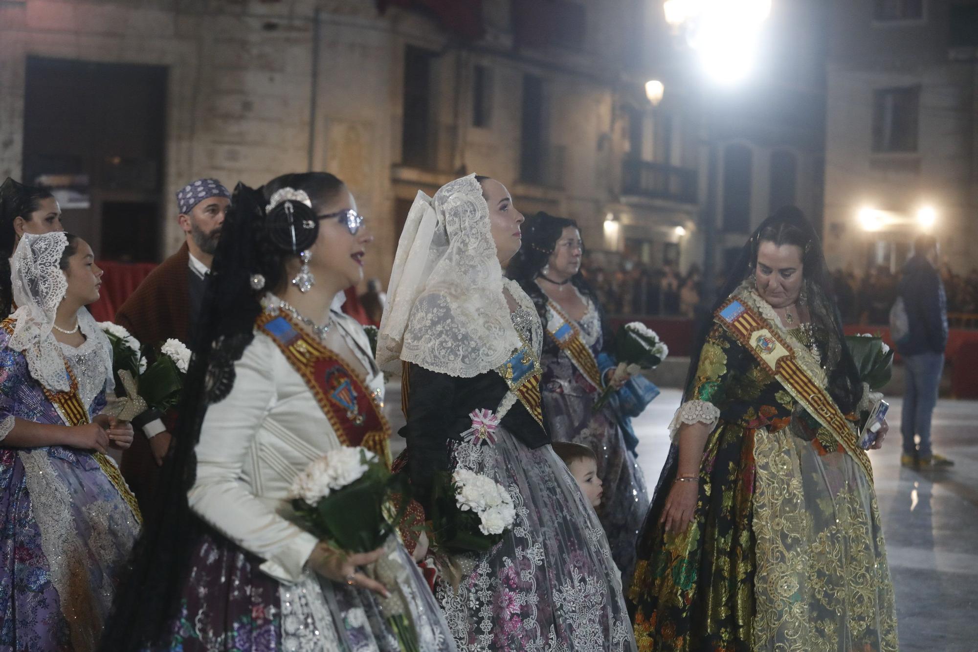 Búscate en la Ofrenda por la calle de la Paz (entre 20.00 y 21. 00 horas)