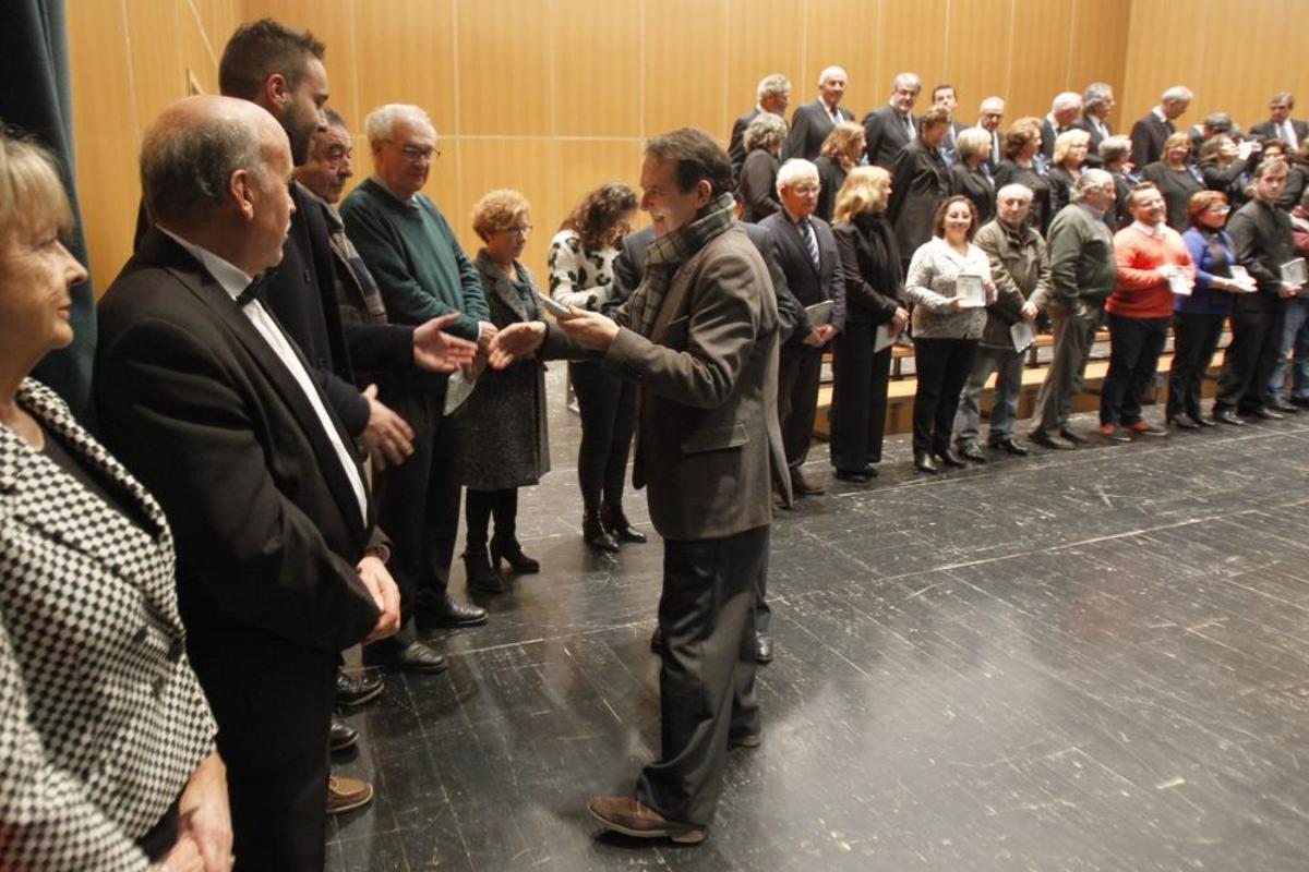 El Mar de Vigo acogió el gran día de Acopovi - Caballero recogió el premio del público El Mar de Vigo acogió el gran día de Acopovi - Caballero recogió el premio del público