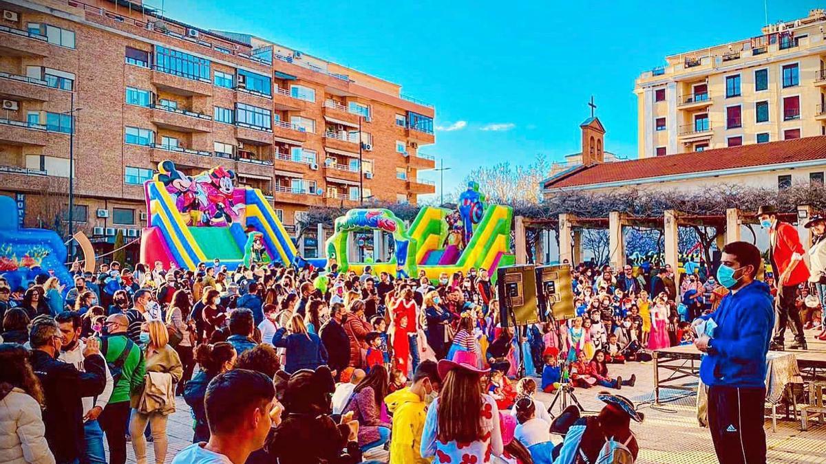 Gran fiesta infantil celebrada en Coria el pasado domingo, promovida por el ayuntamiento.