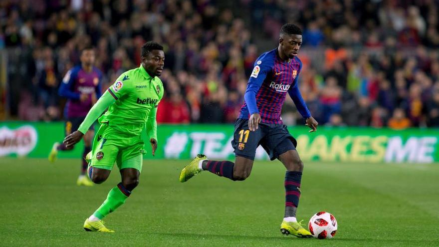 El nigeriano Moses Simon, un tren de largo recorrido