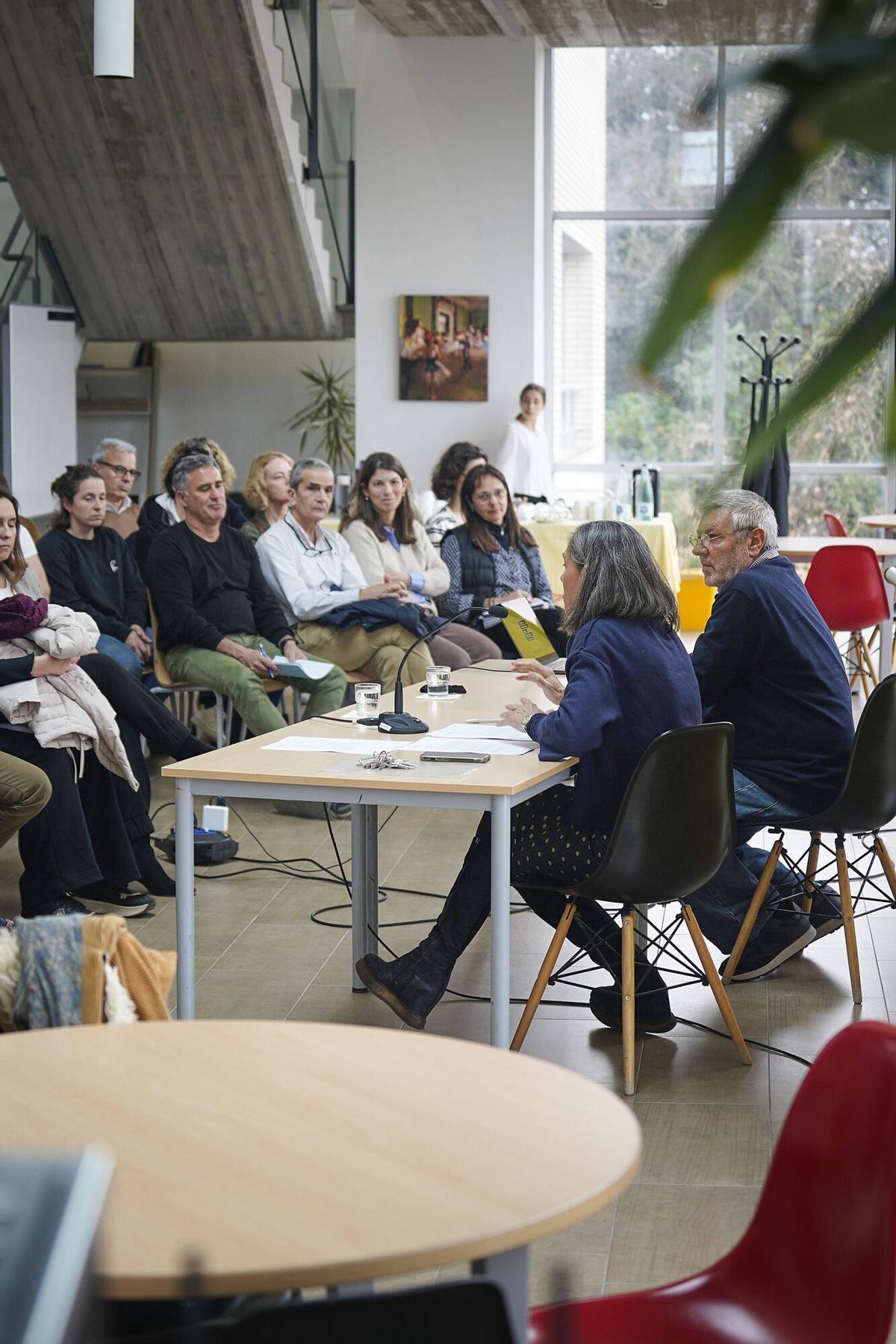 Les imatges de la presentació de les claus biològiques de l'aprenentatge infantil