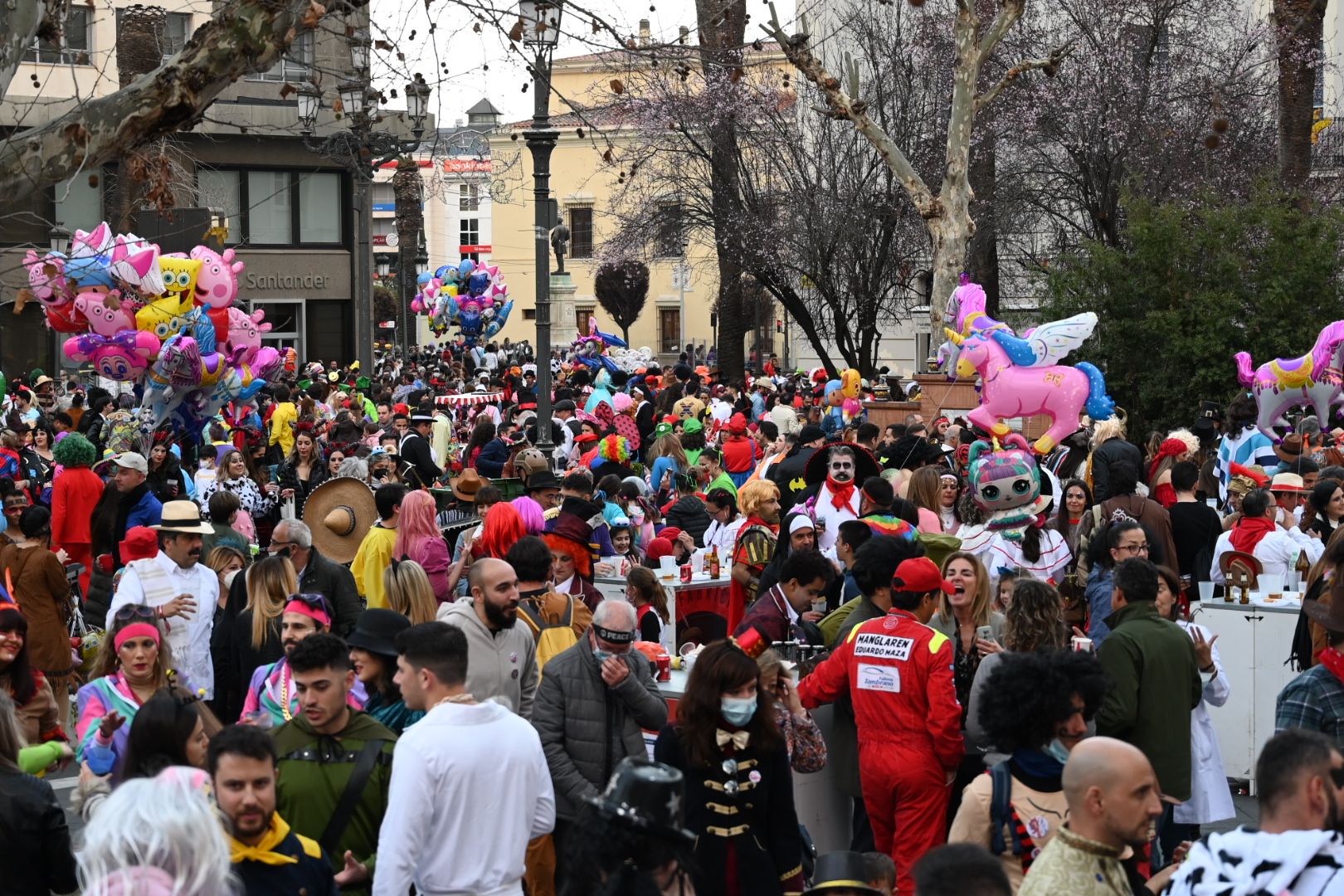 Las imágenes del sábado de Carnaval en Badajoz