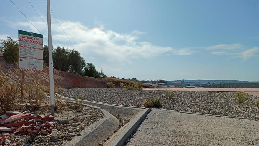 La oposición de Lucena rechaza el cambio de la Junta sobre el sociosanitario