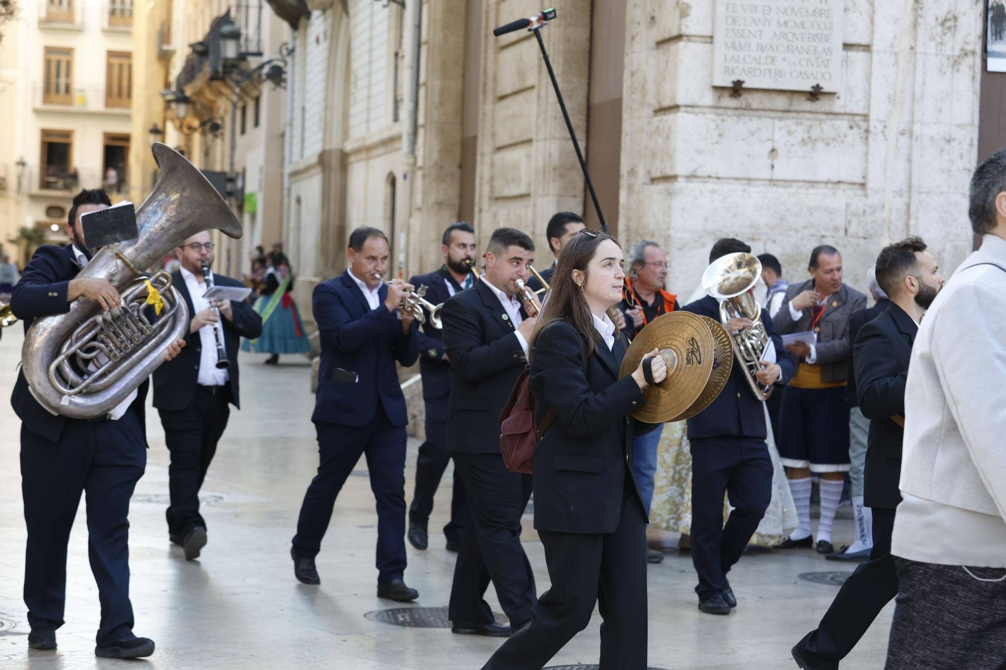 Fallas 2023 | Antología de músicos en la Ofrenda del día 17