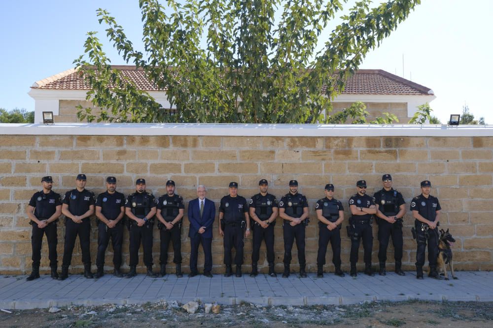 El Grupo de Refuerzo Operativo de la Policía Local ha estrenado nuevas instalaciones en Torrevieja después de una espera de casi dos años
