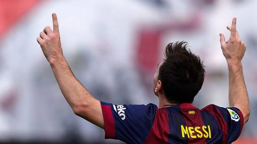 Tebas sopesa homenajear a Messi en el Bernabéu si bate el récord de Zarra