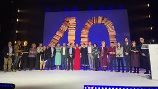 Alzira mostra el seu compromís amb els Premis Literaris Ciutat d’Alzira