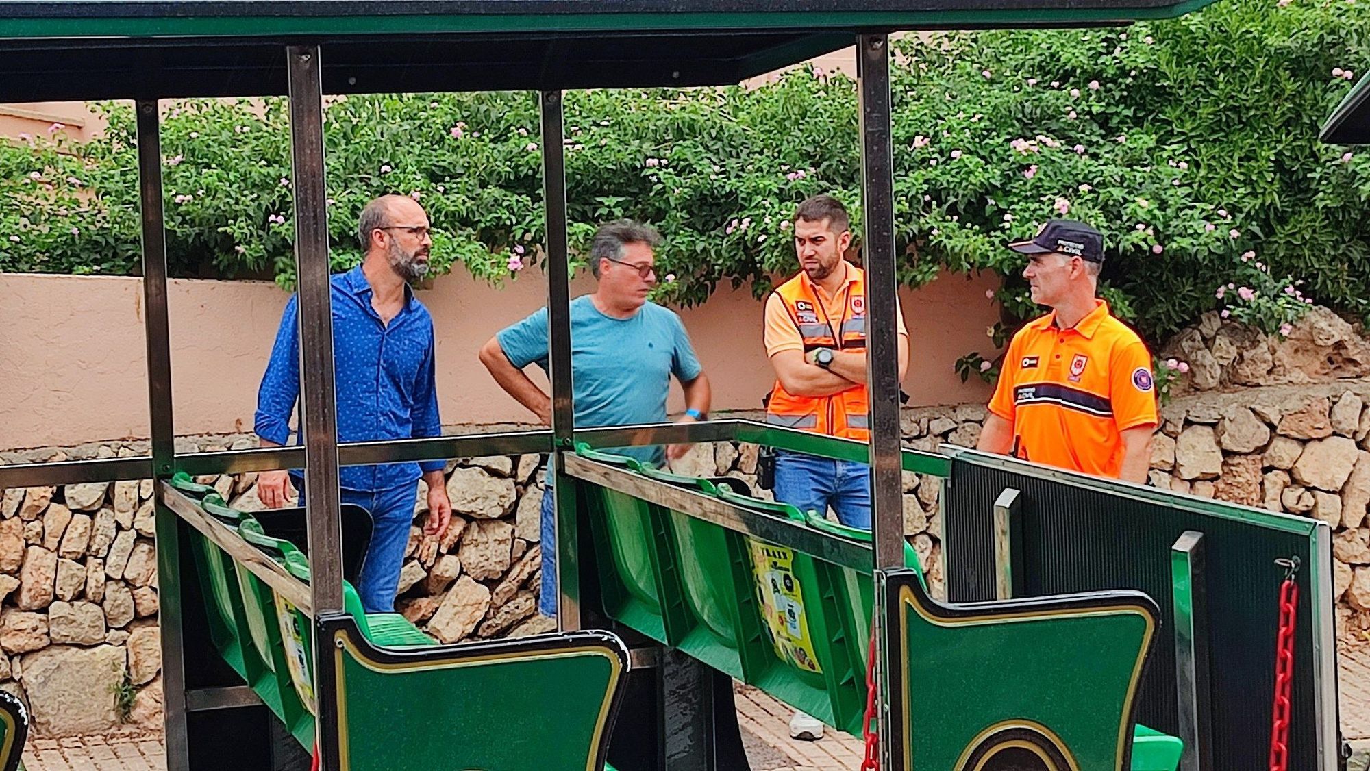 Once heridos la volcar un tren turístico en Mallorca