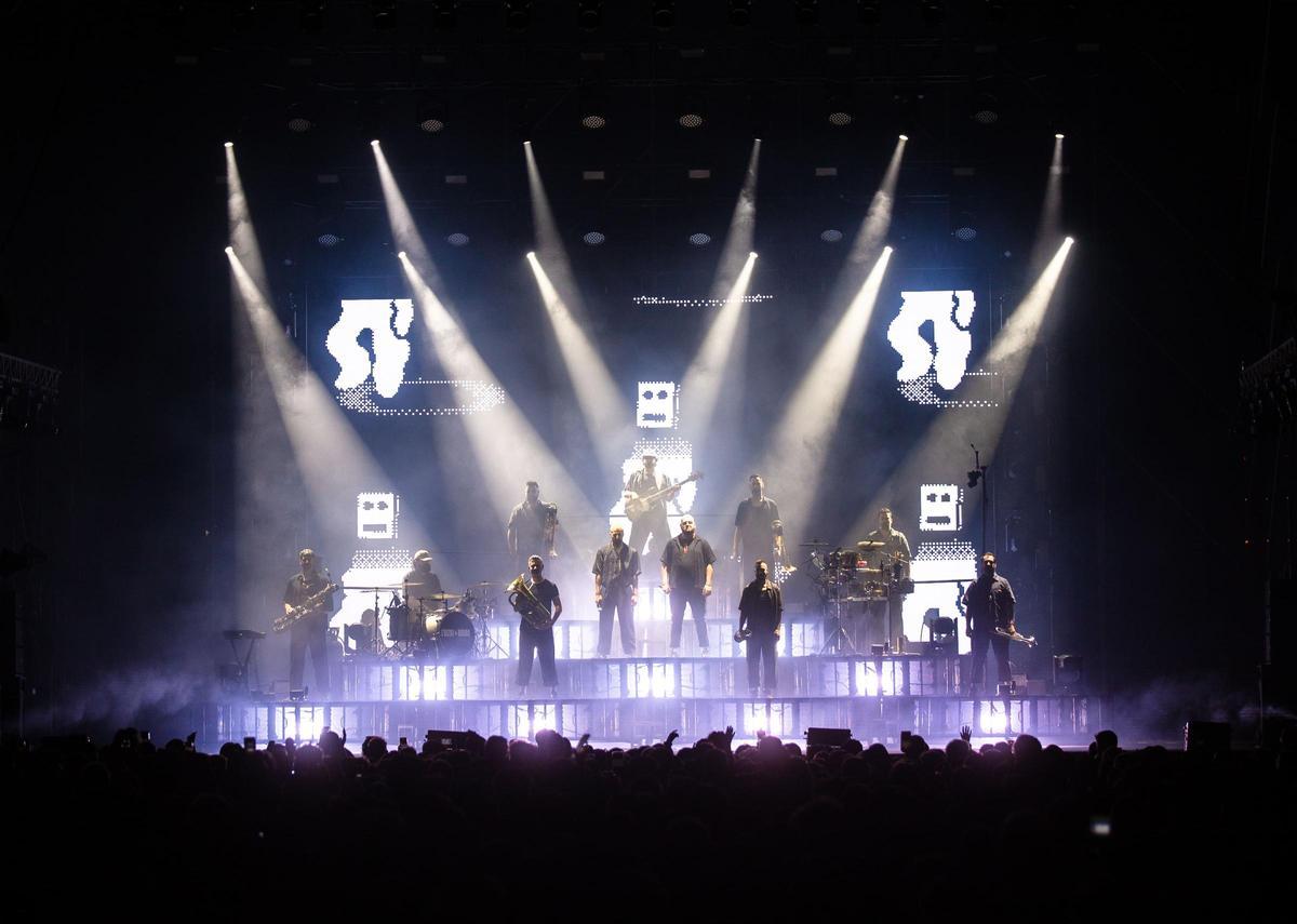 La Fúmiga arranca la gira “L'últim abraç” en Alicante