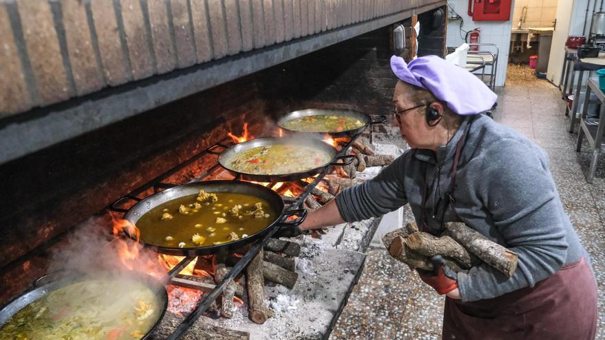 Arranca en Elche la nueva temporada de «Menjars de la Terra», un viaje por la riqueza culinaria de la provincia