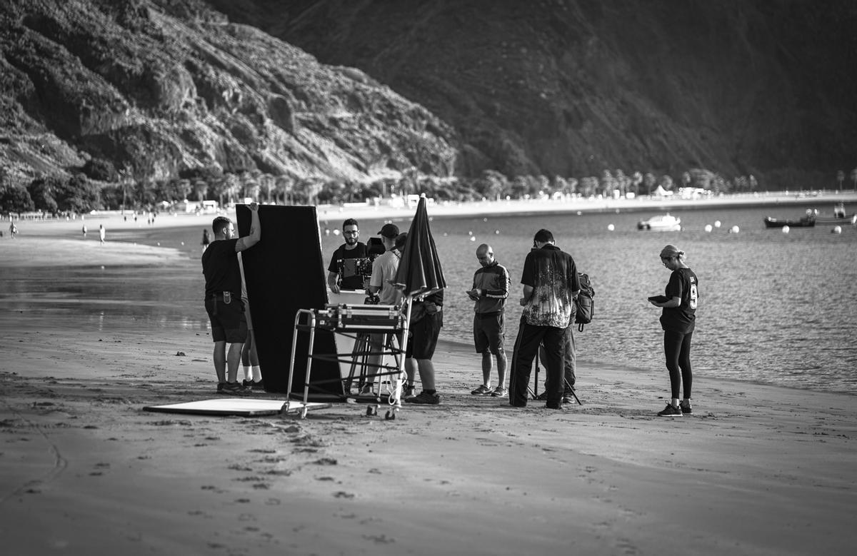 Un instante del rodaje en la playa de Las Teresitas.