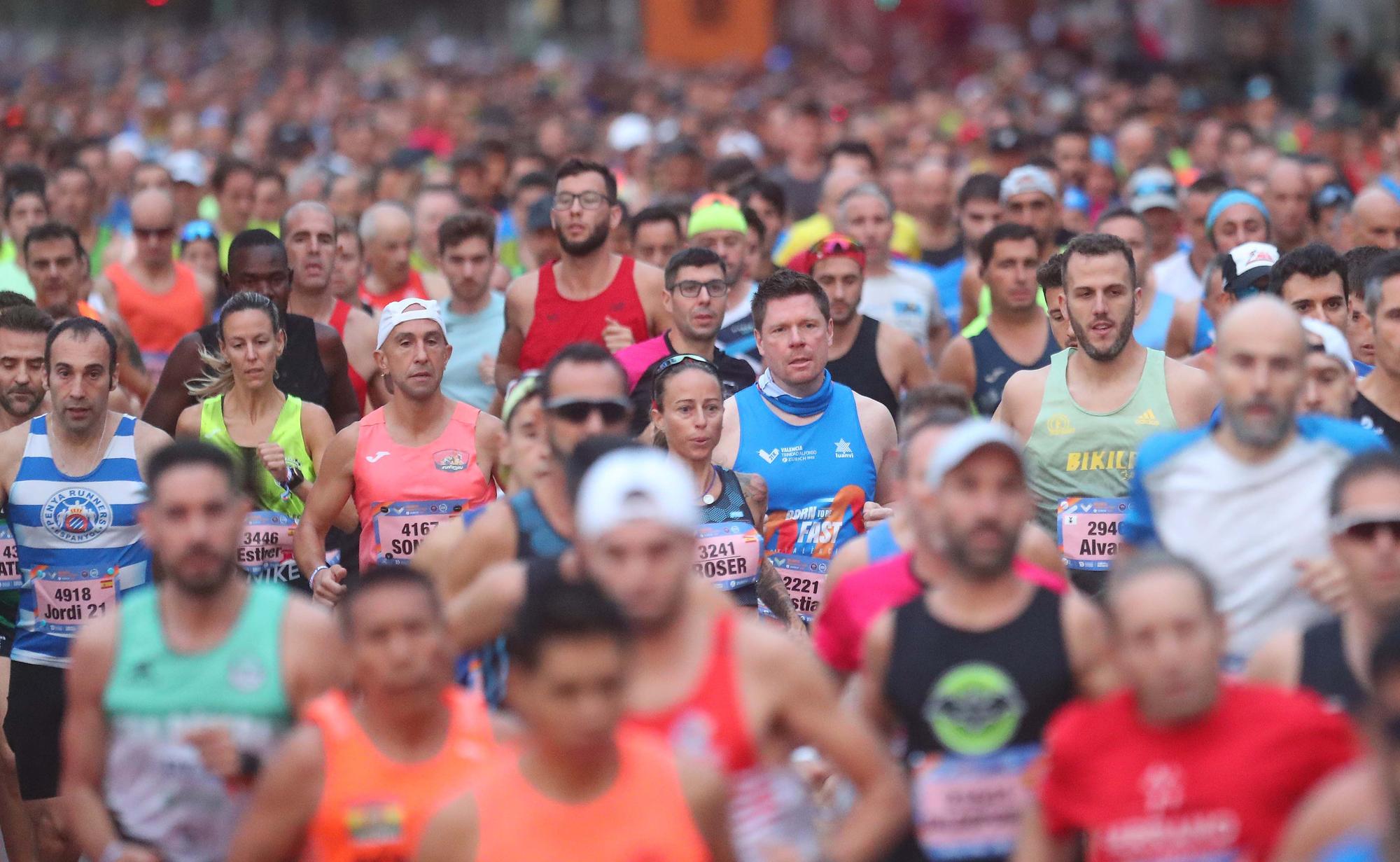 Media Maratón Valencia 2022: Salida y Meta | Busca tu foto