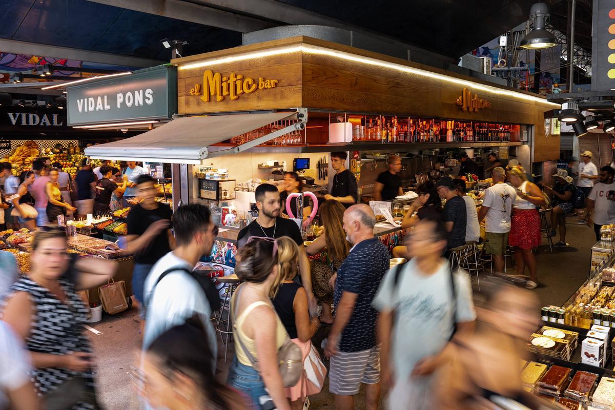 La Boqueria es queda una altra vegada sense Bar Pinotxo