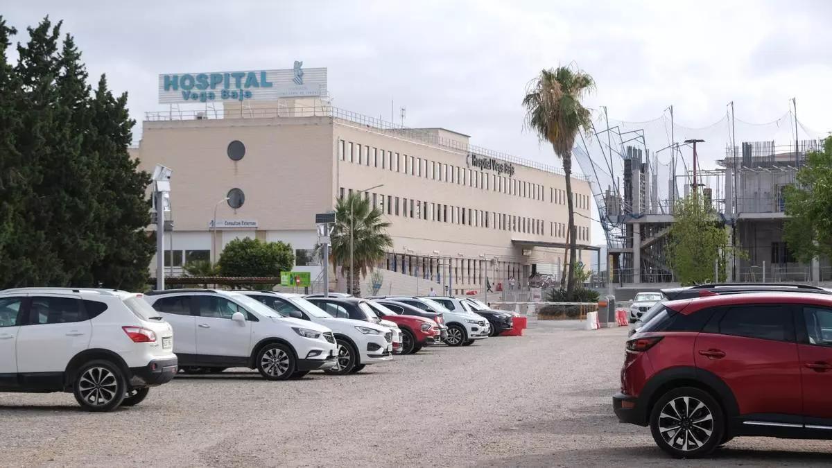 Hospital Vega Baja en San Bartolomé, en una imagen con las obras de ampliación en marcha