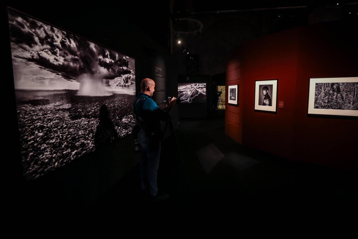 Exposición fotográfica Amazônia, de Sebastião Salgado, en Barcelona