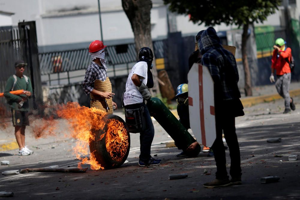 Un nuevo ''paro cívico'' reaviva las protestas en Venezuela